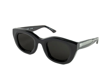 Sunglasses Black Onyx Three-quarter view, Grey lenses, Silver Seashell wire-core