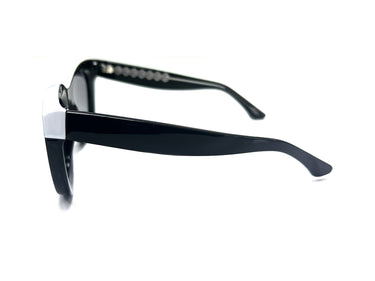 Sunglasses Black Onyx & White Side view, Silver Seashell wire-core